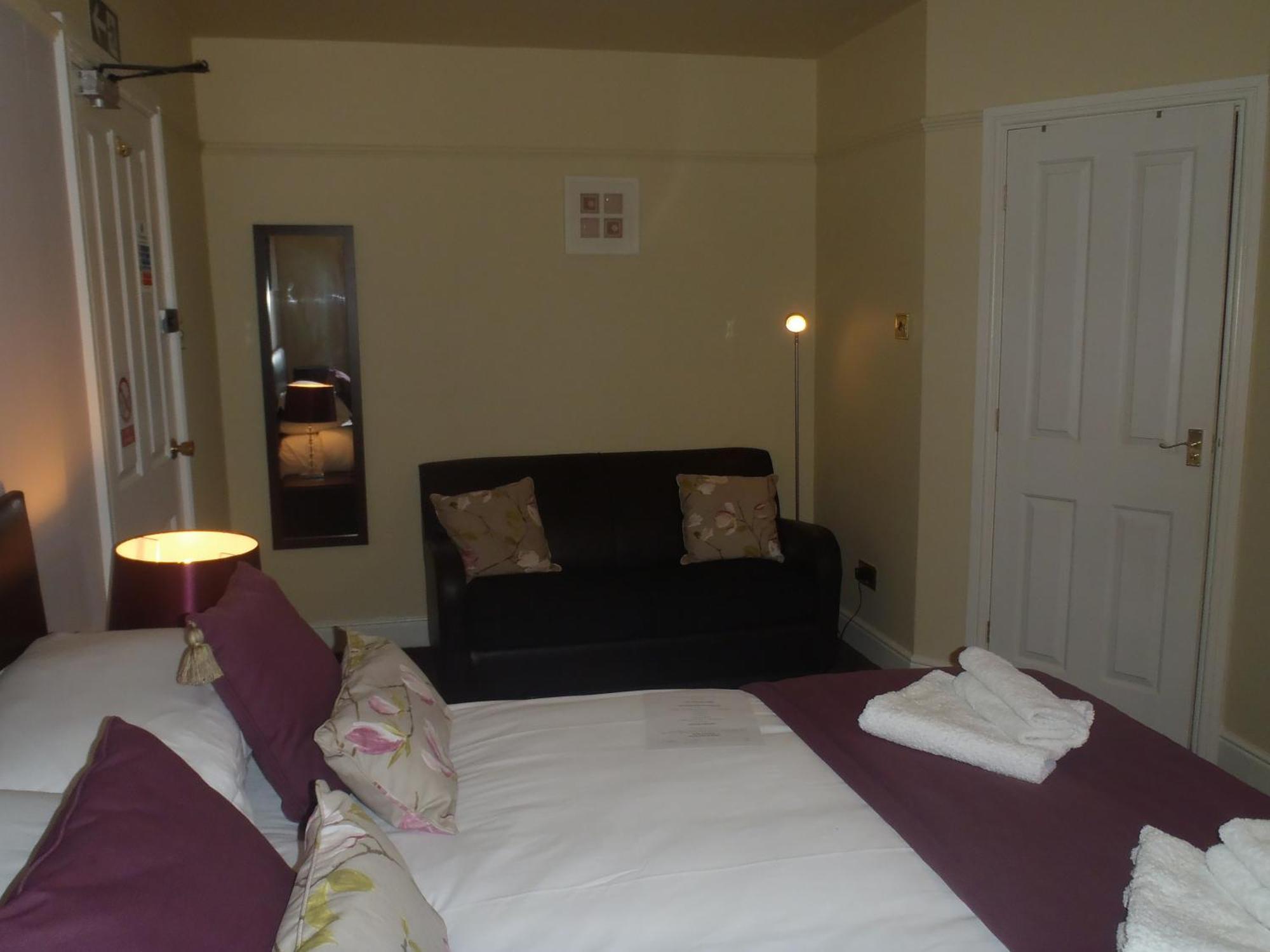 Guest house Gillygate