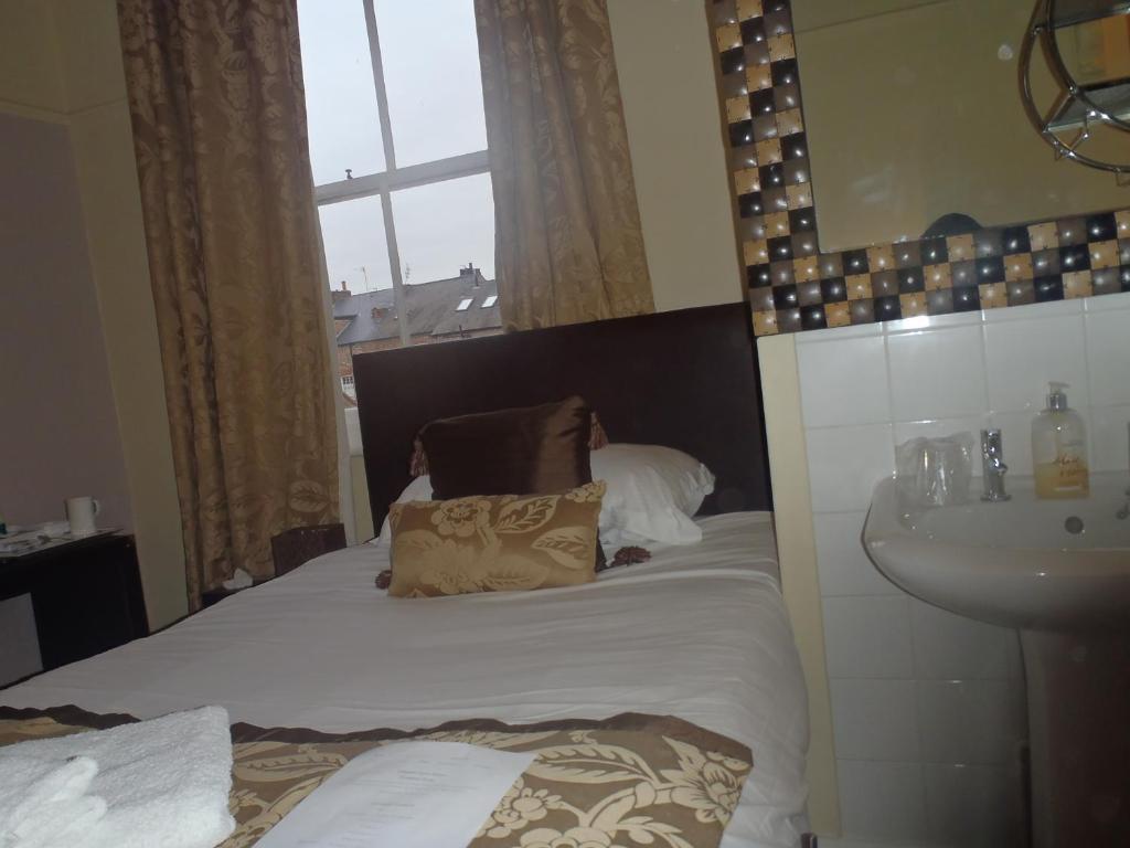 Gillygate 4* York